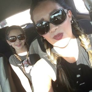 Meet your Posher, Nancy